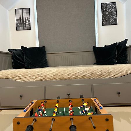 3 Bed Flat With Pool Table Apartment Cambridge  Luaran gambar