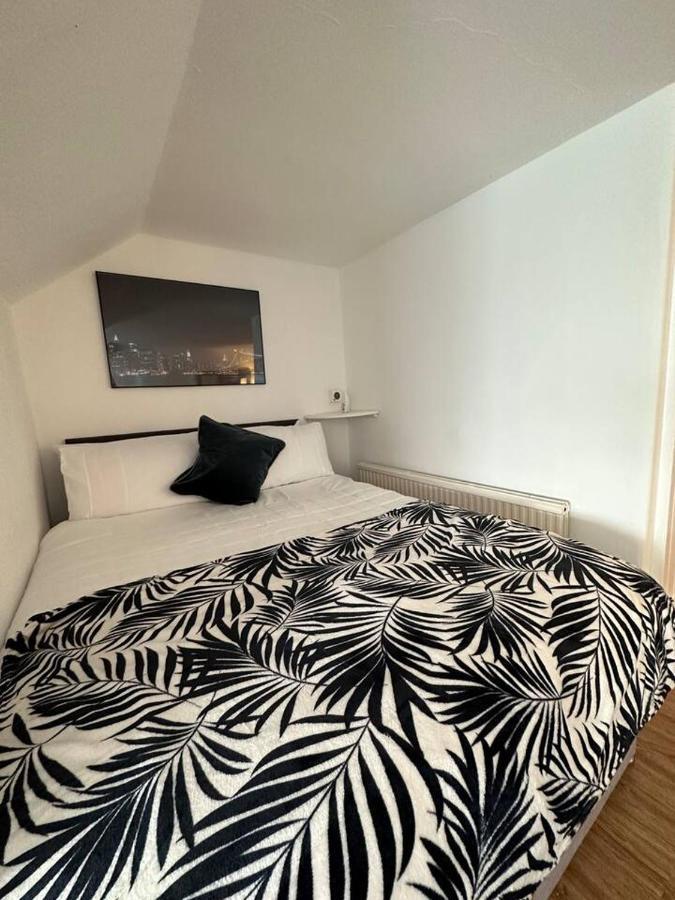 3 Bed Flat With Pool Table Apartment Cambridge  Luaran gambar